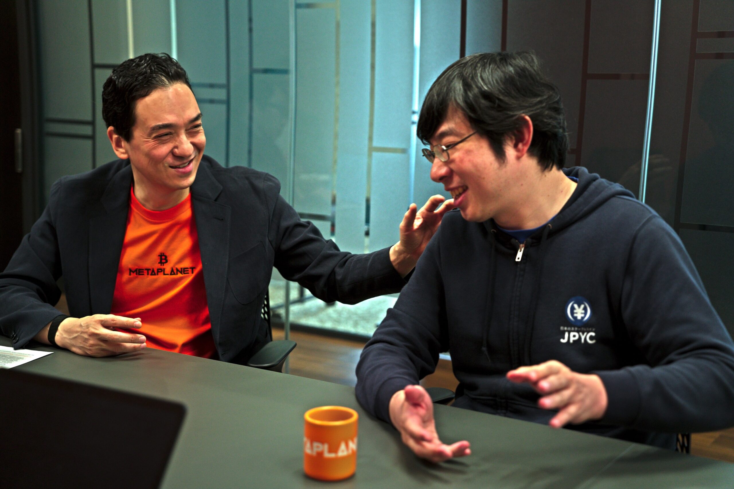 インタビューの様子