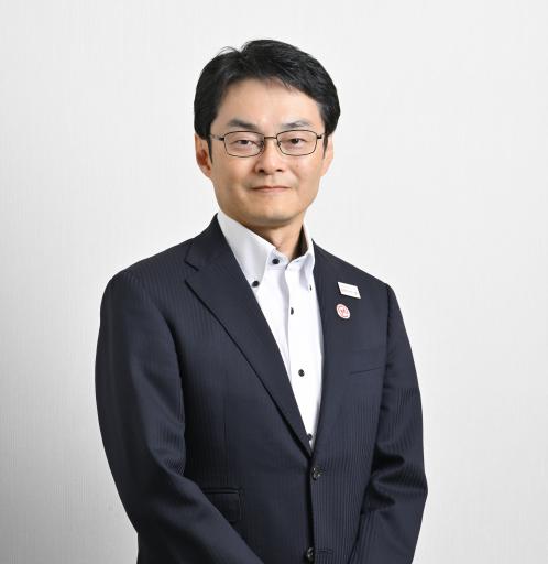 山本忠司